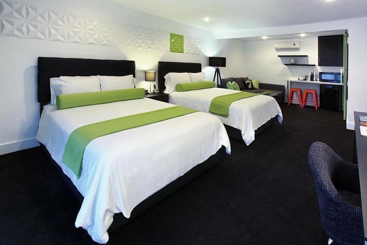 7 Springs Inn & Suites Palm Springs Luaran gambar