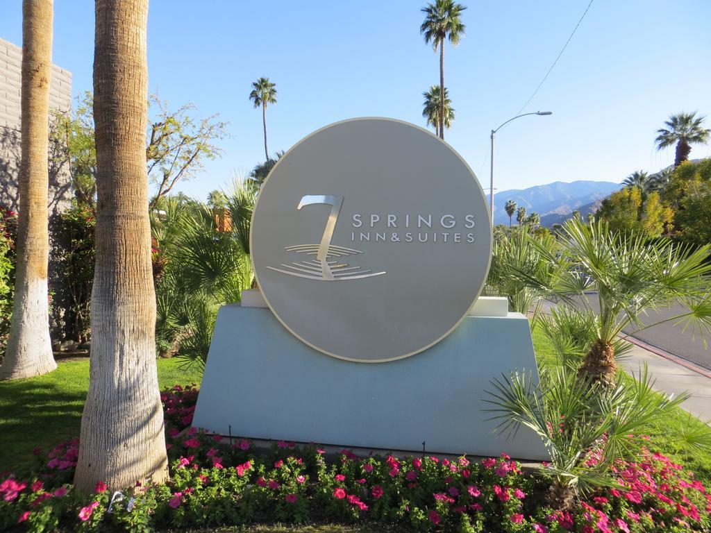 7 Springs Inn & Suites Palm Springs Luaran gambar